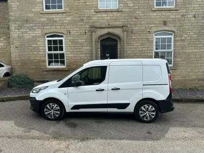 Used Ford Transit Connect 75 HP (55 kW) 2021 White MPV
