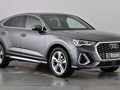 Begagnad Audi Q3 Sportback S-Line 150 HK (110 kW) 2022 Grå SUV