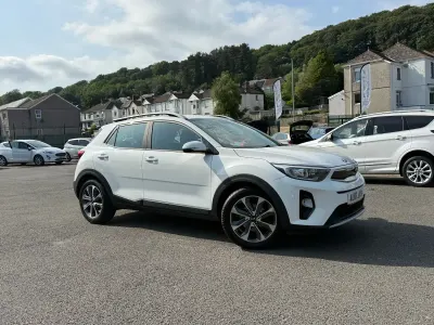 Used Kia Stonic 108 HP (79 kW) 2018 White SUV