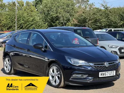 Used Vauxhall Astra SRi 2018 Blue Hatchback