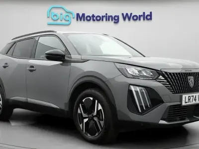 Used Peugeot 2008 Allure 131 HP (96 kW) 2024 Grey SUV