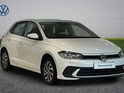 Used VW Polo Life 80 HP (58 kW) 2023 White Hatchback