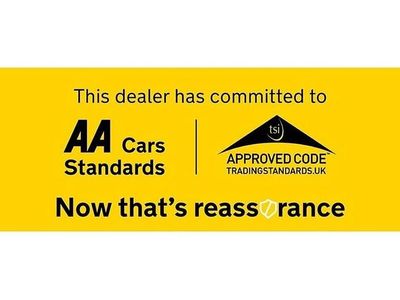 Used Citroën C4 Cactus Flair 100 HP (73 kW) 2015 Blue Hatchback