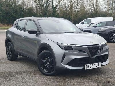 Used Alfa Romeo Junior 134 HP (98 kW) 2025 Grey SUV