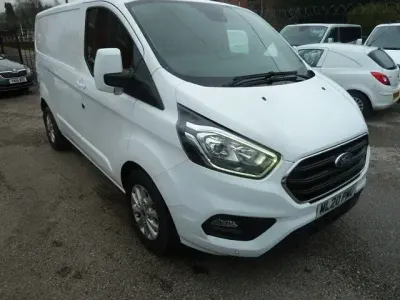 Begagnad Ford Transit Custom Limited 130 HK (95 kW) 2020 Vit Van