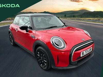 Used Mini Cooper Classic 134 HP (98 kW) 2023 Red Hatchback