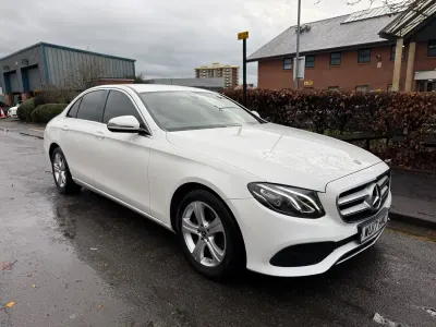 Usado Mercedes E200 150 HP (110 kW) 2017 Branco Sedan