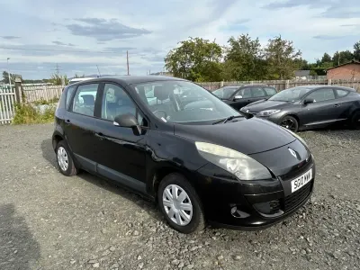 Used Renault Scénic III Extreme 2010 Black MPV