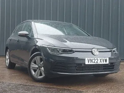 Used VW Golf VIII Life 150 HP (110 kW) 2022 Grey Hatchback