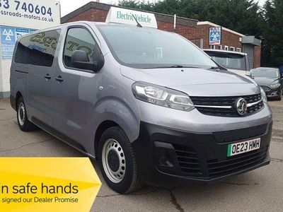 Second-hand Vauxhall Vivaro 100 kW (136 CP) 2023 Gri Monovolum