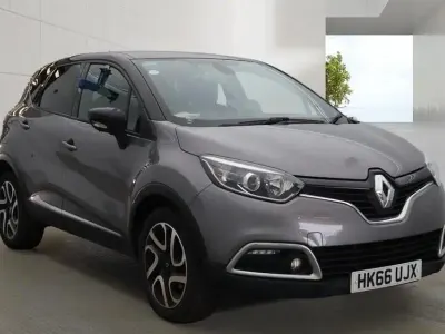 Usado Renault Captur Dynamique 2016 Cinzento SUV