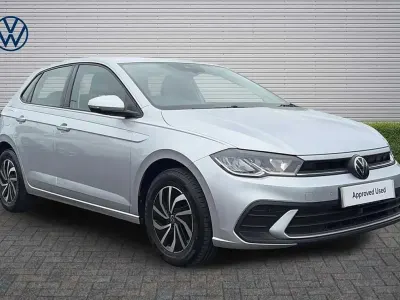 Used VW Polo Life 95 HP (69 kW) 2023 Silver Hatchback