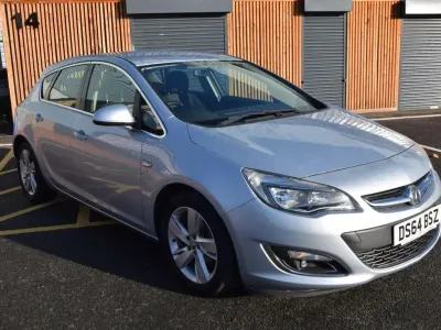 Second-hand Vauxhall Astra SRi 115 CP (84 kW) 2014 Argintiu Hatchback