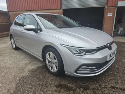 Used VW Golf VII Life 150 HP (110 kW) 2021 Silver Hatchback
