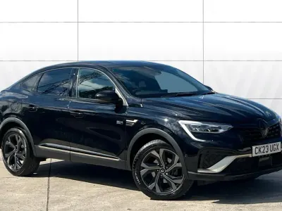 Used Renault Arkana Engineered 143 HP (105 kW) 2023 Black SUV