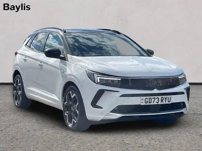 Second-hand Vauxhall Grandland X Ultimate 2024 Alb SUV