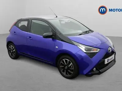 Used Toyota Aygo Trend 72 HP (52 kW) 2021 Blue Hatchback