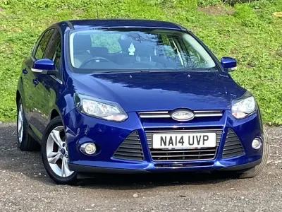 Usado Ford Focus Zetec 2014 Azul Citadino