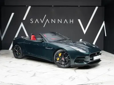 Usado Jaguar F-Type R 550 HP (404 kW) 2018 Verde Cabrios