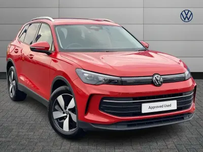 Used VW Tiguan Match 147 HP (108 kW) 2024 Red SUV