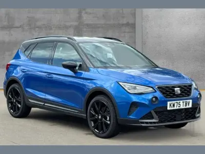 New Seat Arona Black Edition 115 HP (84 kW) 2025 Blue SUV