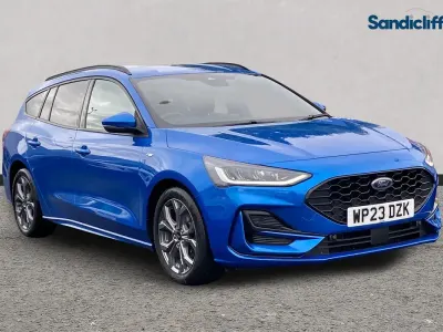 Used Ford Focus ST-Line 155 HP (114 kW) 2023 Blue Estate