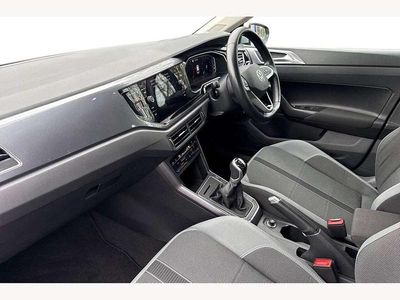 Used VW Polo Style 95 HP (69 kW) 2022 Silver Hatchback