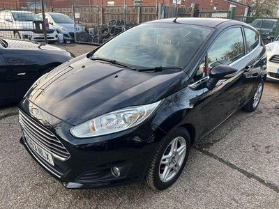 Black Used 2013 Ford Fiesta Zetec Hatchback | £3,895 (Fair price)