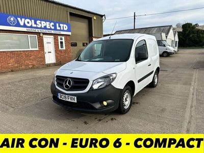 Mercedes Citan 109