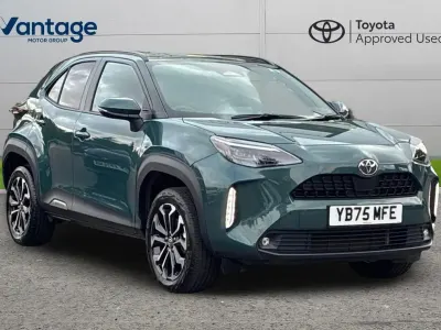 Used Toyota Yaris Cross Design 128 HP (94 kW) 2026 Green SUV