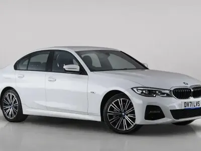 Used BMW 330e M Sport 292 HP (214 kW) 2021 White Sedan