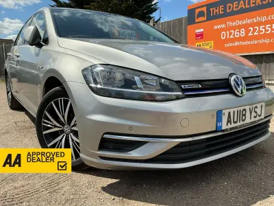 Used VW Golf VII SE 130 HP (95 kW) 2018 Silver Hatchback