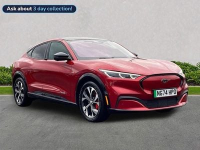 Used Ford Mustang Premium 294 HP (216 kW) 2024 Red Hatchback