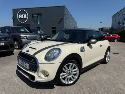 Used Mini Cooper S Hatch 192 HP (141 kW) 2017 White Hatchback