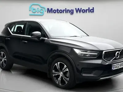 Used Volvo XC40 Inscription 211 HP (155 kW) 2021 Black SUV