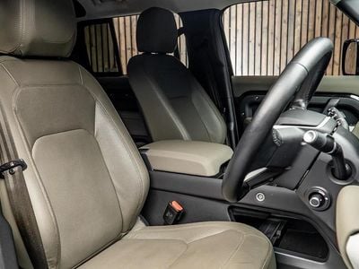 Used Land Rover Defender S 2022 Black SUV