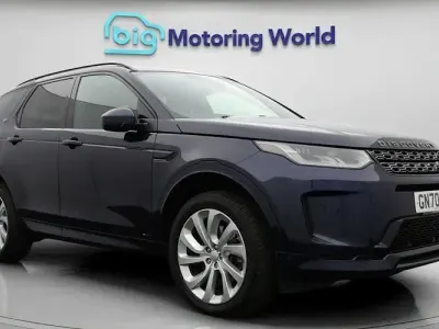 Second-hand Land Rover Discovery Sport SE Dynamic 241 CP (177 kW) 2020 Albastru SUV