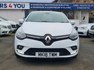 Used Renault Clio IV Dynamique 90 HP (66 kW) 2018 White Hatchback