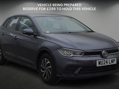Smoky gray metallic/smoky gray metallic Used 2024 VW Polo S Hatchback | £17,950 (Fair price)