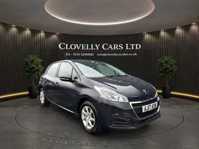 Used Peugeot 208 Active 82 HP (60 kW) 2017 Grey Hatchback