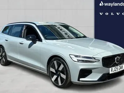 Used Volvo V60 Plus 345 HP (253 kW) 2025 Grey Estate