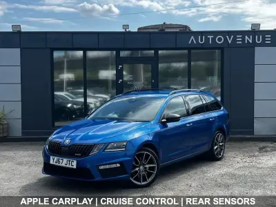 Używany Skoda Octavia vRS 184 KM (135 kW) 2018 Niebieski Kombi