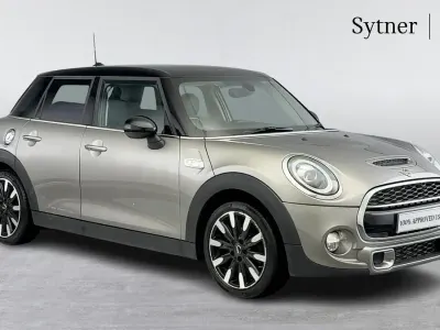 Used Mini Cooper S Exclusive 189 HP (139 kW) 2019 Silver Hatchback