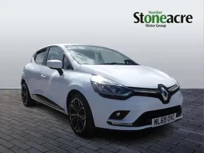 Used Renault Clio IV Iconic 90 HP (66 kW) 2019 White Hatchback