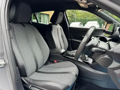 Used Peugeot 2008 Allure 2023 Grey SUV