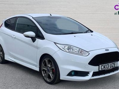 Used Ford Fiesta ST 182 HP (133 kW) 2013 White Hatchback