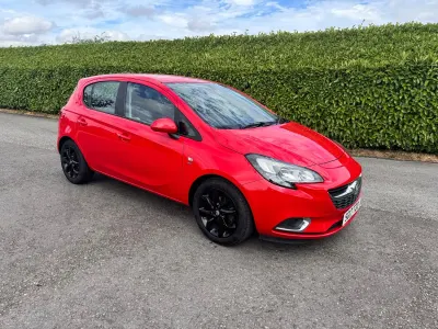 Used Vauxhall Corsa SRi 75 HP (55 kW) 2017 Red Hatchback
