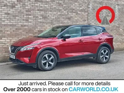 Used Nissan Qashqai N-Connecta 158 HP (116 kW) 2023 Red SUV