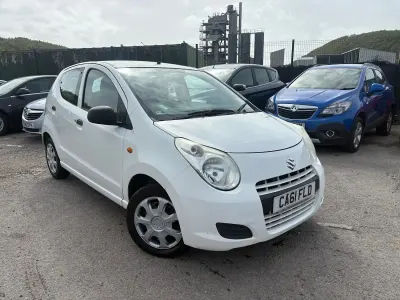 Used Suzuki Alto 68 HP (50 kW) 2012 White Hatchback
