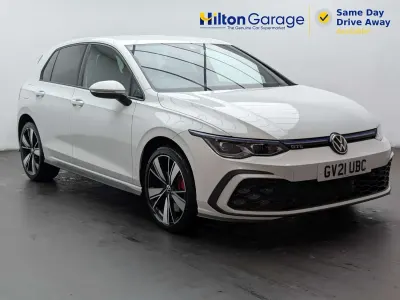 Usado VW Golf VII GTE 2021 Branco Citadino